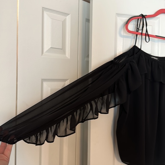 Top - Picture 2 of 5